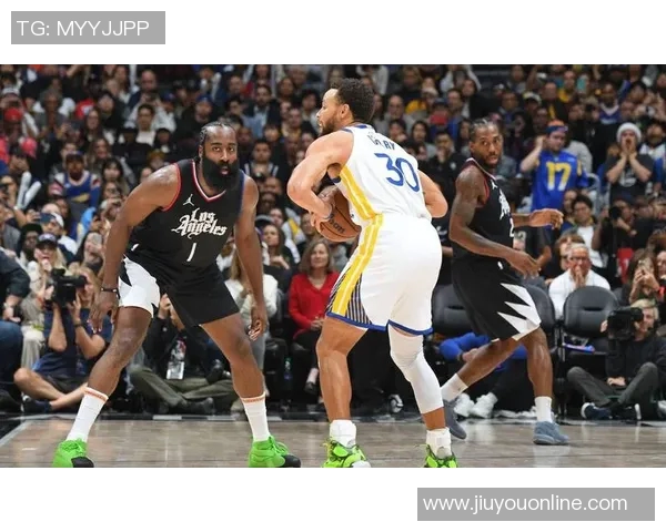 余华对詹姆斯决定的看法及杜兰特转会的正常性分析