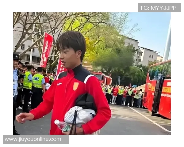 李镇全谈铜梁龙冲超喜悦心情全力以赴迎战韩国队