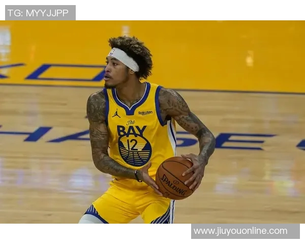 弗拉格表现平平奎因双十数据助力球队18号秀高效发挥砍下17分