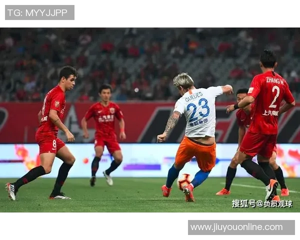 击败巴西后日本球员低调归队展现谦逊精神