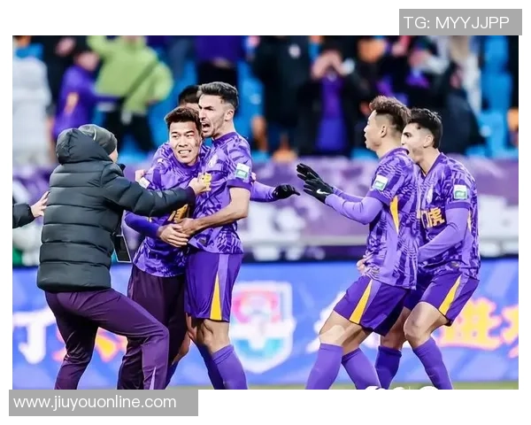 津门虎内部教学赛遭遇国安逆转基莱斯破门难救主